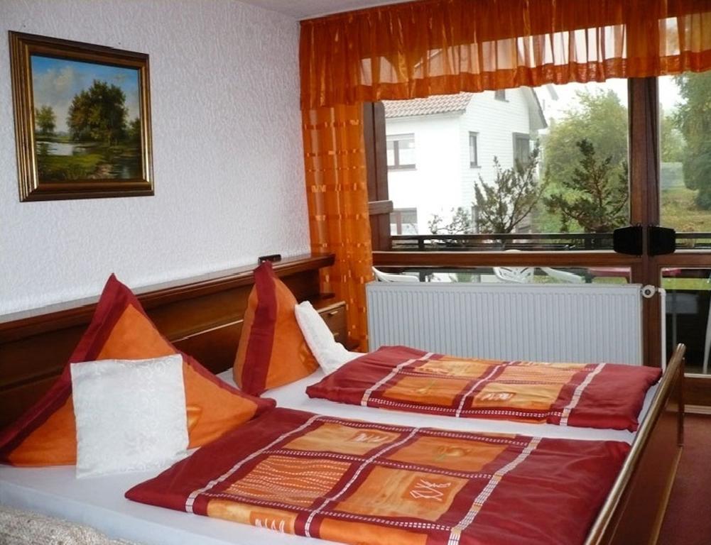 Landhotel Schonblick Bad Herrenalb Bilik gambar